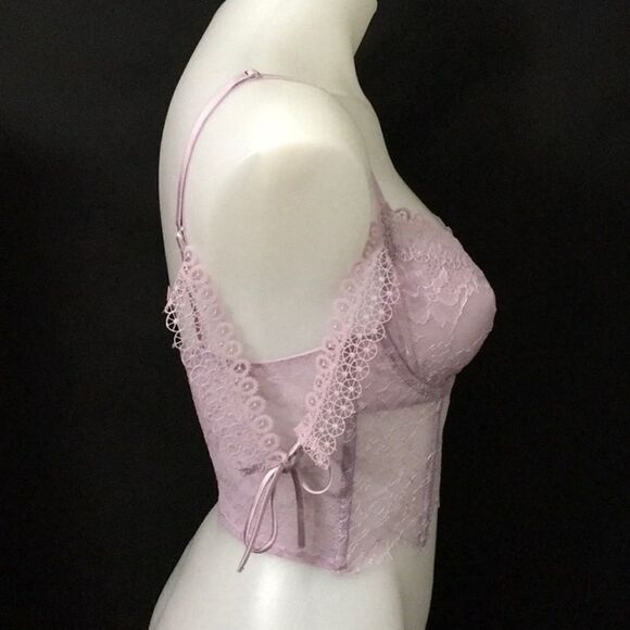 New Victoria’s Secret Body cup lining - Picture 6 of 8